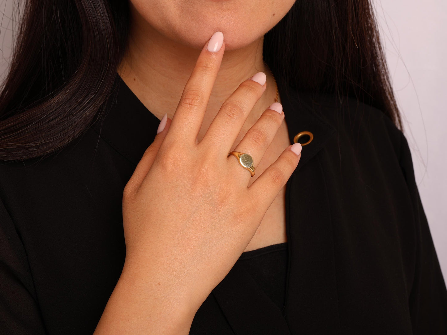 14K Solid Gold Oval Signet Ring – Minimalist Pinky Ring for Women, Dainty Engravable Gold Band