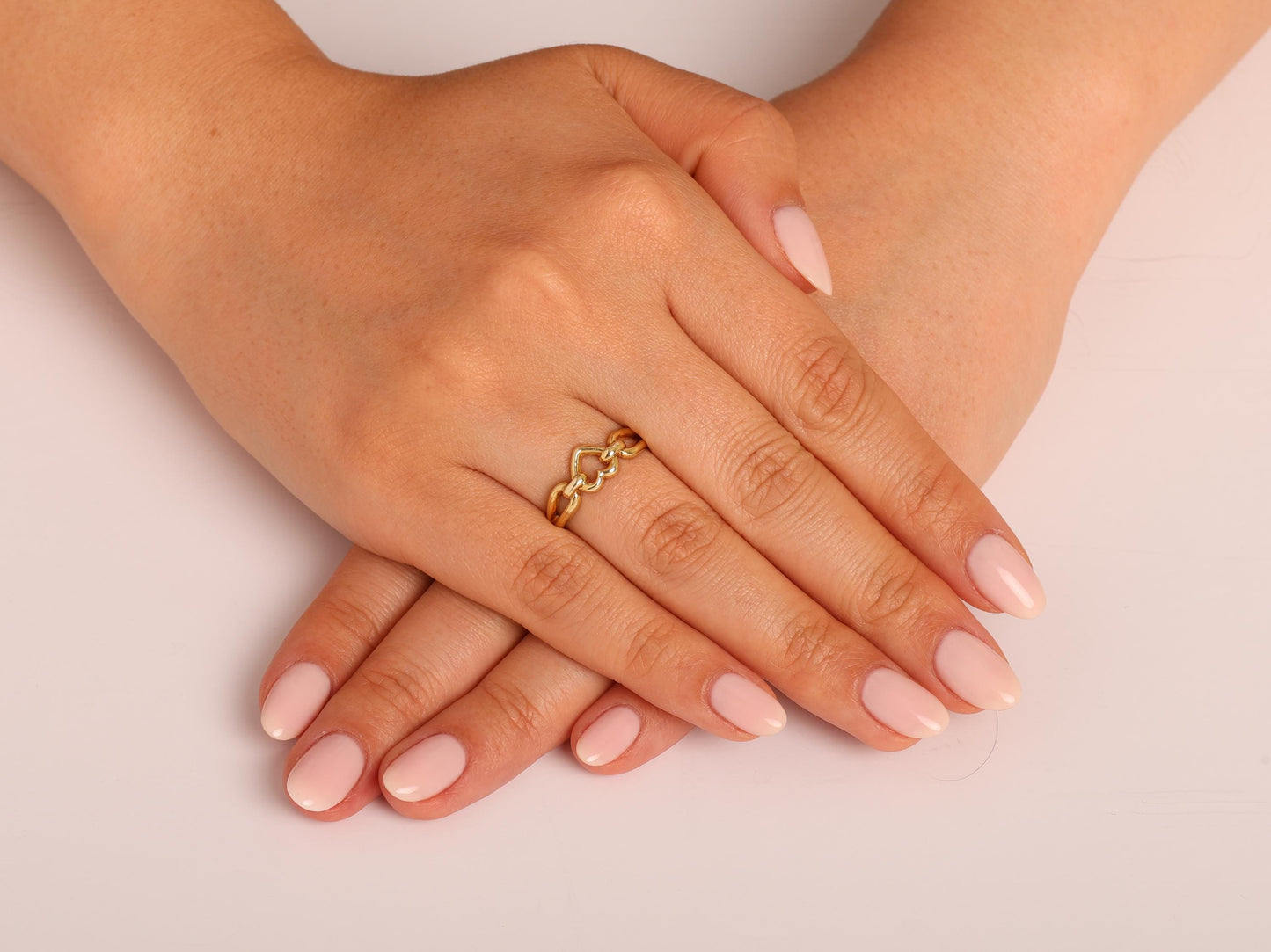 Real 14K Gold Heart Chain Ring – Dainty Linked Band for Women, Minimalist Dainty Chain Style Gold Band for Everyday or Anniversary Gift