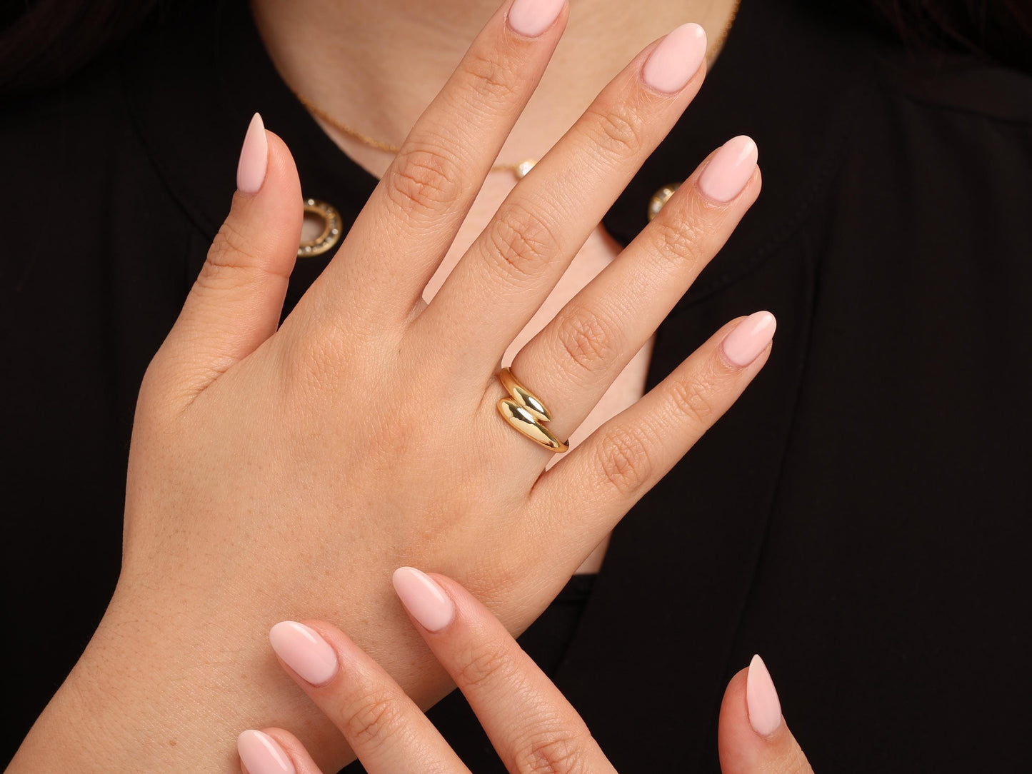 14K Solid Gold Wrap Ring, Chic Minimalist Gold Band with a Delicate Curved Silhouette, Ideal for Daily Wear & Stacking, Real Gold Jewelry
