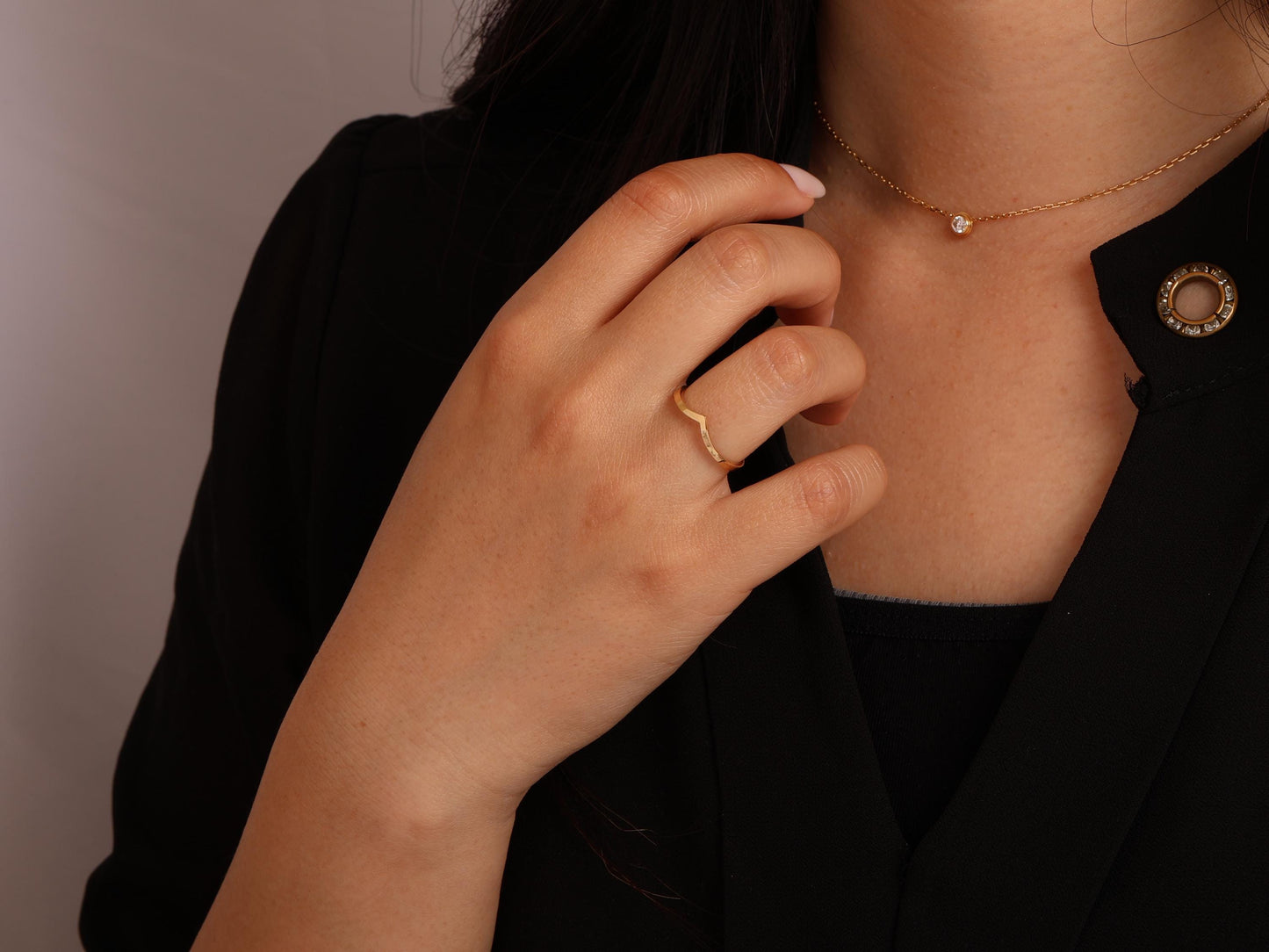 14K Gold Chevron Ring – Minimalist Pointed Band for Women – Dainty Solid Gold Stacking Ring