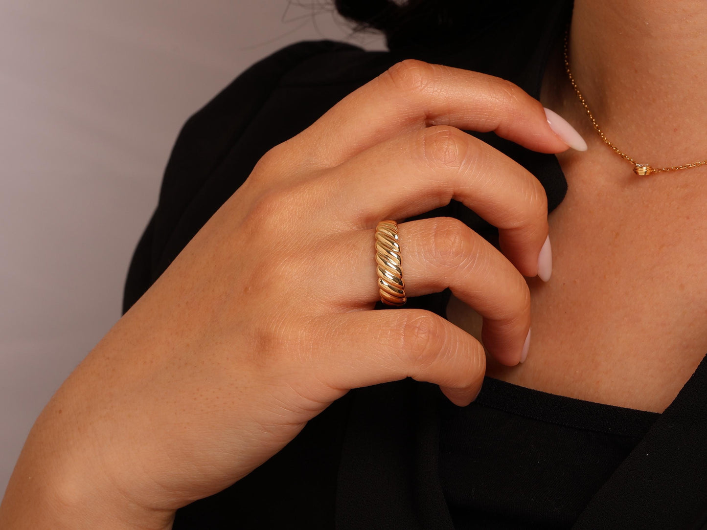 14K Gold Bold Twisted Rope Band, Croissant Dome Ring, Chunky Solid Gold Statement Ring for Women, Elegant Everyday Jewellery Gift for Her