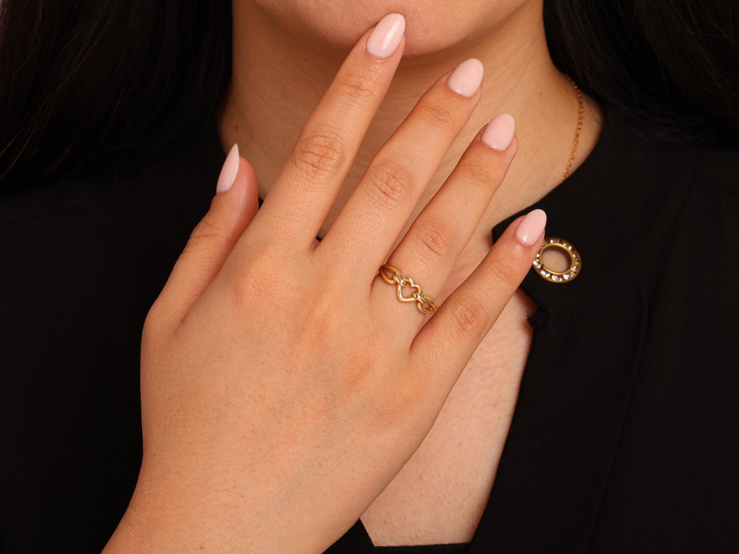 Real 14K Gold Heart Chain Ring – Dainty Linked Band for Women, Minimalist Dainty Chain Style Gold Band for Everyday or Anniversary Gift