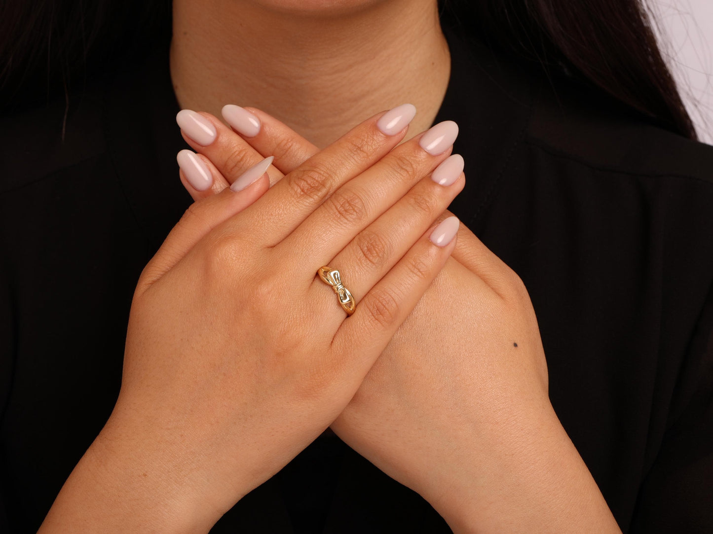 Minimal 14K Gold Bow Ring – Dainty Ribbon Knot Band for Women – Elegant Stackable Ring Gift