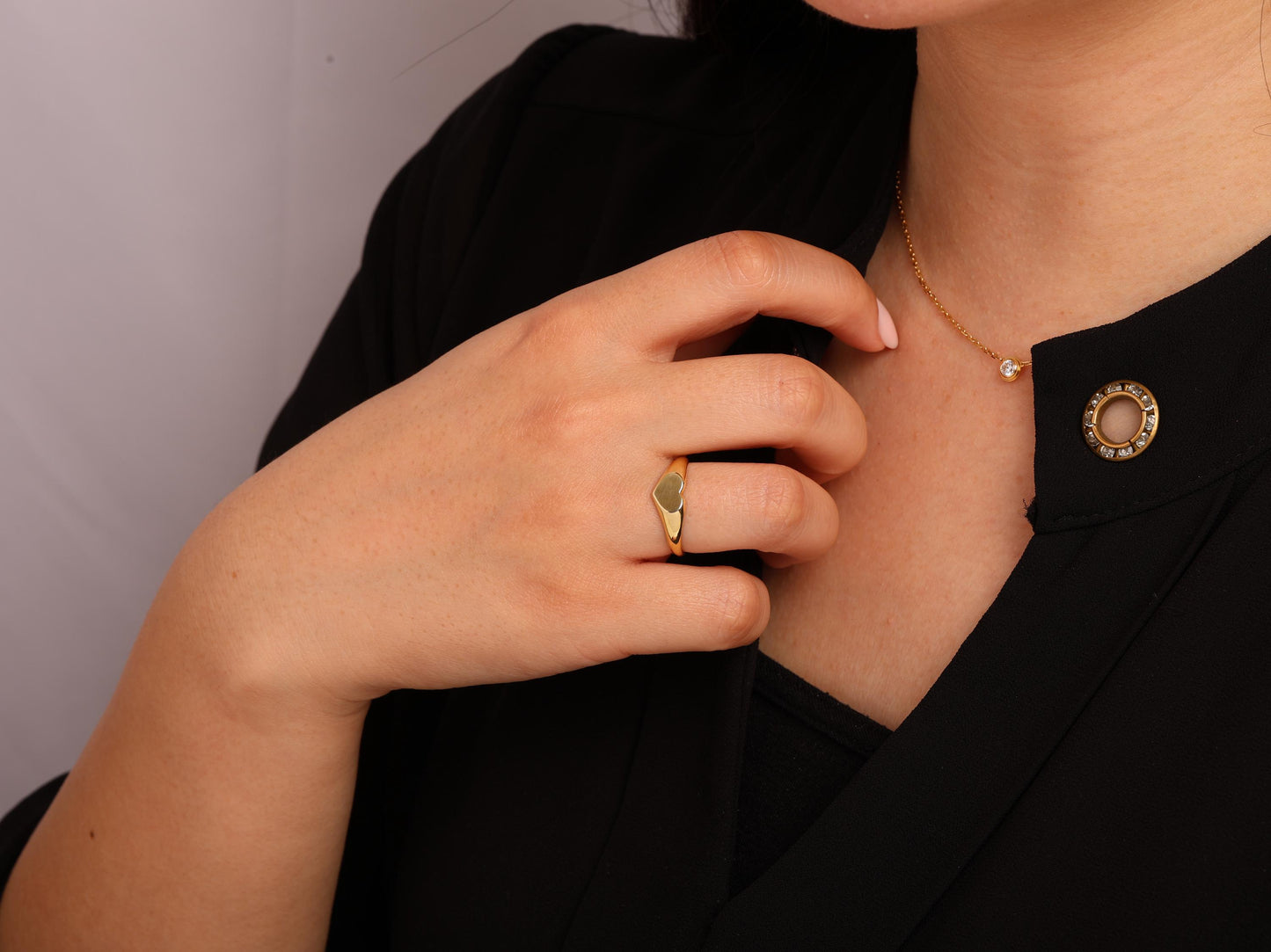 Solid 14K Gold Heart Ring – Simple and Elegant Minimal Heart Band, Personalized Signet Ring, Daily Wear Gold Jewelry for Women