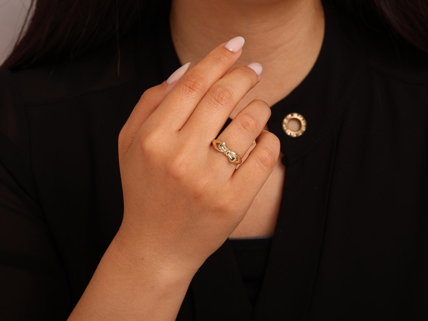 Minimal 14K Gold Bow Ring – Dainty Ribbon Knot Band for Women – Elegant Stackable Ring Gift