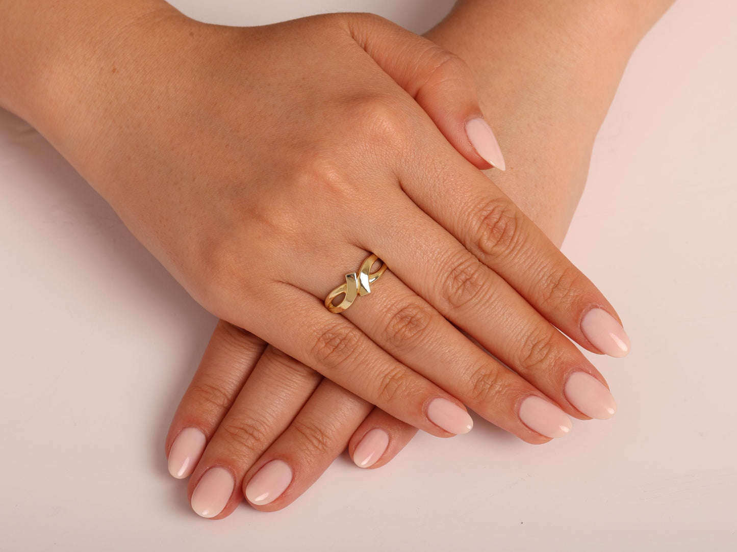 Elegant 14K Gold Infinity Ring for Women, Symbolic Promise Ring, Dainty Everyday Jewelry, Meaningful Gift for Her, Real Gold Stackable Band