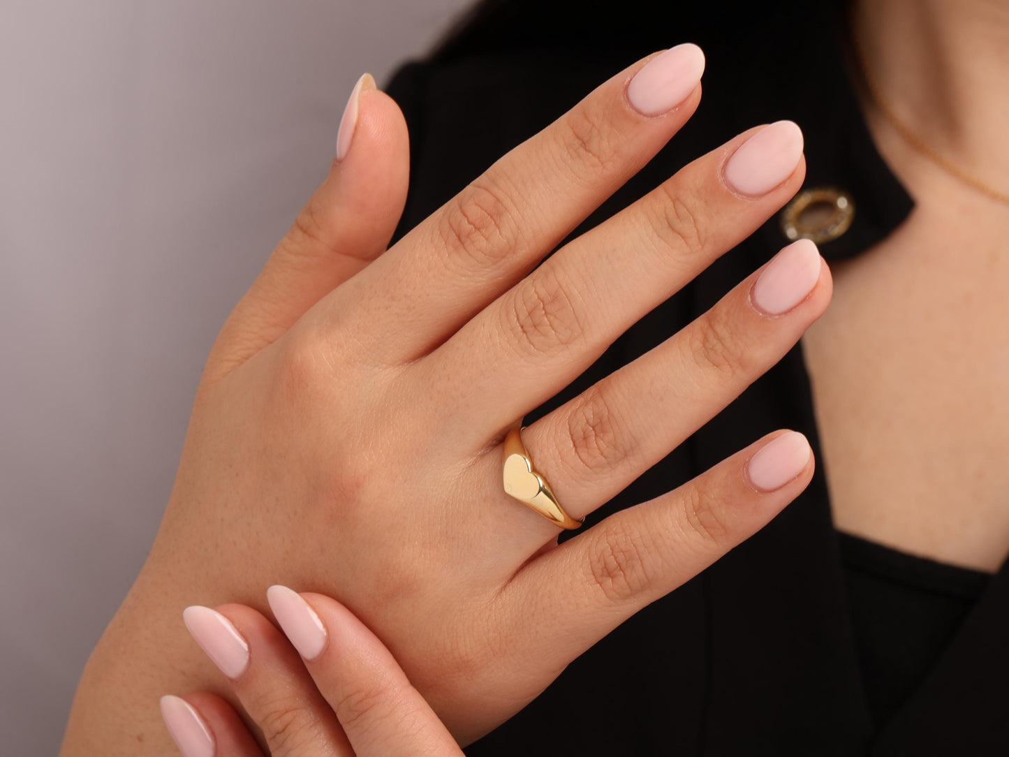 Solid 14K Gold Heart Ring – Simple and Elegant Minimal Heart Band, Personalized Signet Ring, Daily Wear Gold Jewelry for Women
