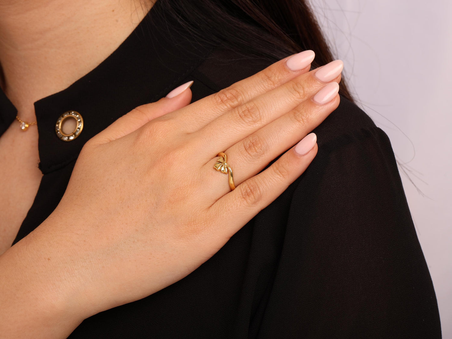 Delicate 14K Gold Tiara-Inspired Ring – Bow Crown Shape, Minimal Solid Band for Stacking, Everyday Wear & Elegant Gift Option, Gift for Her