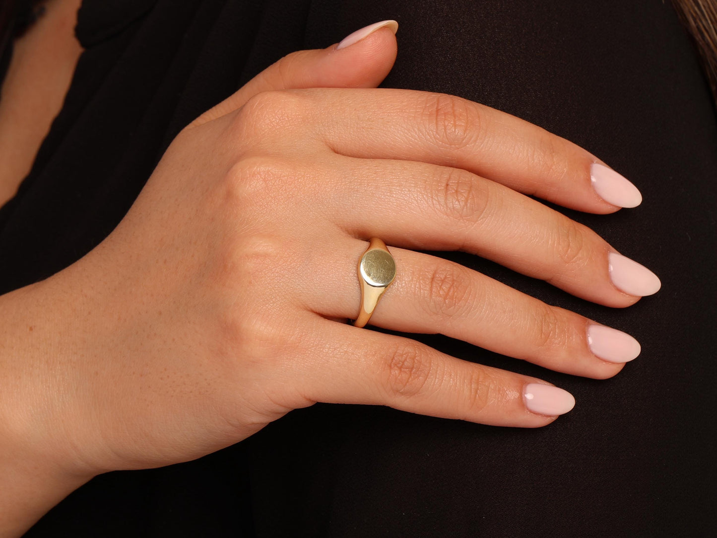 14K Solid Gold Oval Signet Ring – Minimalist Pinky Ring for Women, Dainty Engravable Gold Band
