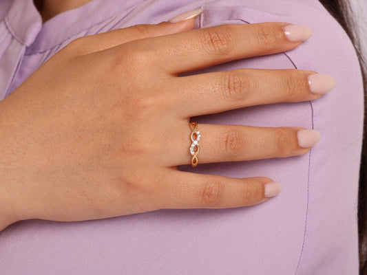 14K Gold Twisted Diamond Ring – Dainty Lab Grown Round Stones, Delicate Solid Gold Band, Minimalist Wedding or Promise Ring, Gift for Her
