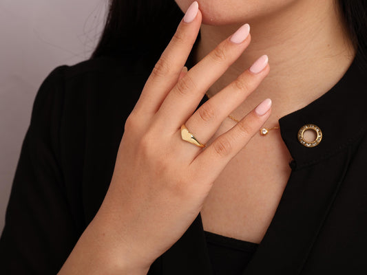 Solid 14K Gold Heart Ring – Simple and Elegant Minimal Heart Band, Personalized Signet Ring, Daily Wear Gold Jewelry for Women