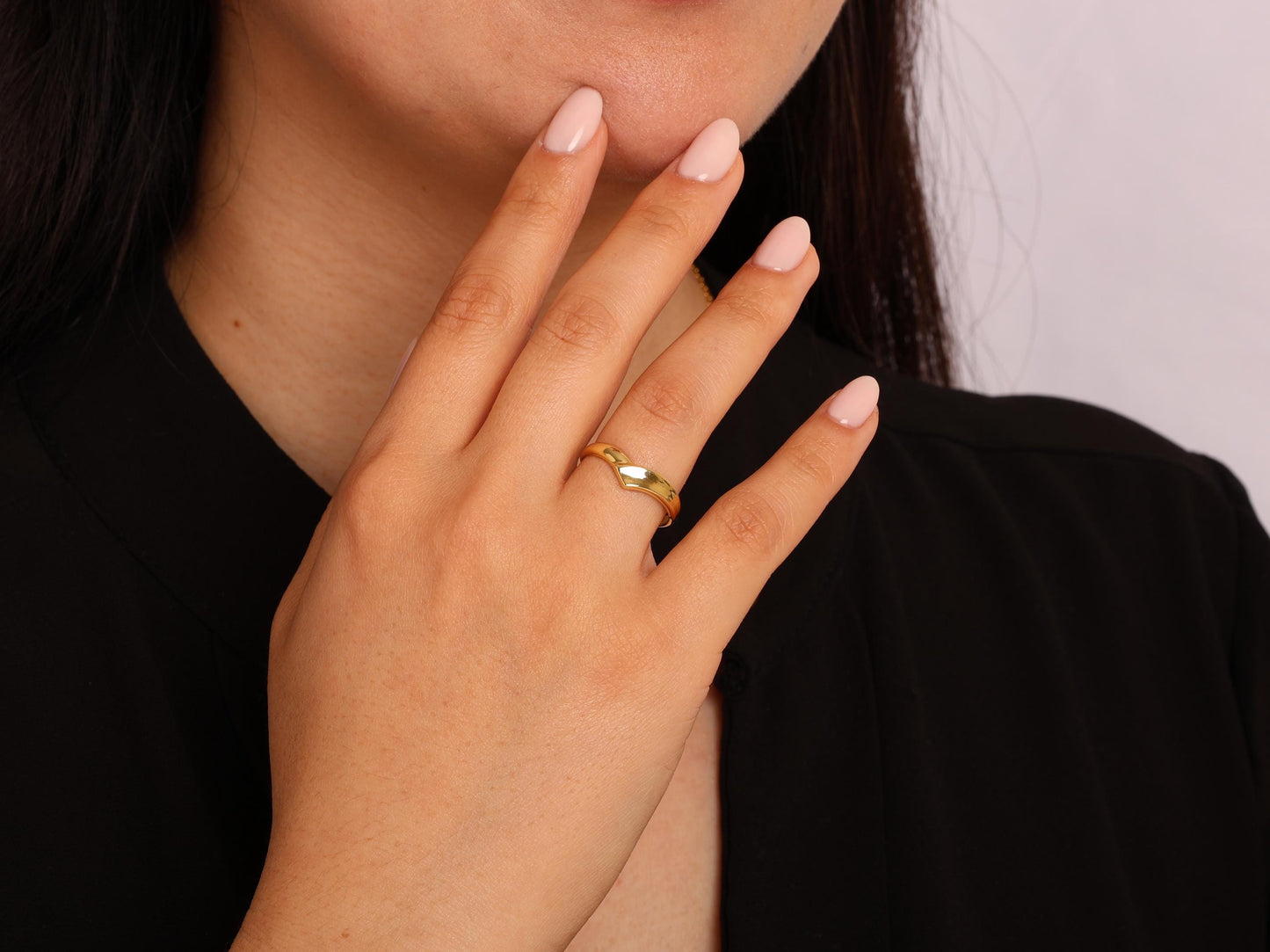 14K Solid Gold Wave Ring, Dainty Curved Band for Women, Elegant Handmade Band for Her,Modern Minimal Jewelry for Daily Wear or Special Gifts