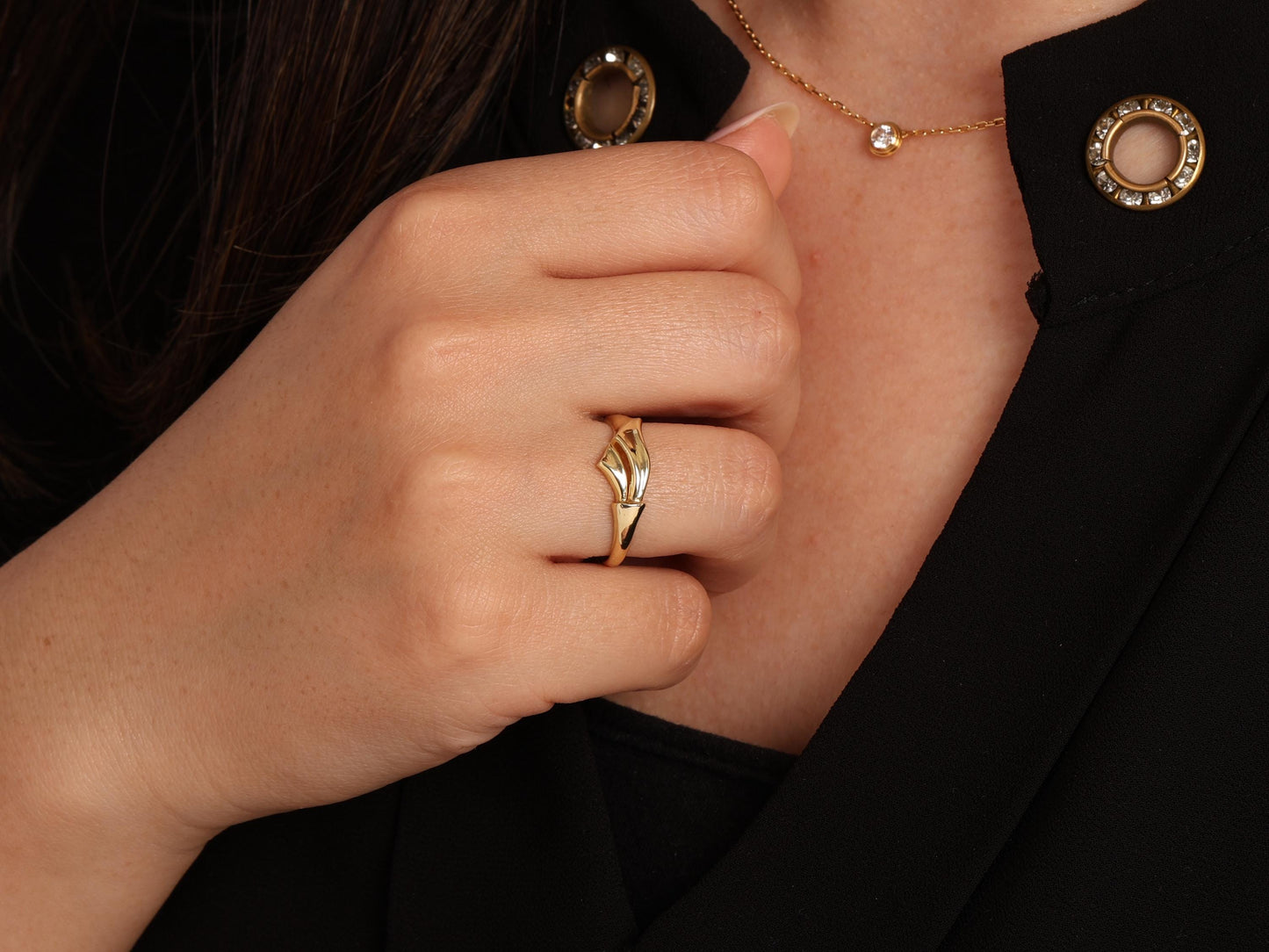 Real 14K Gold Wave Ring, Unique Twisted Design Ring for Stacking or Solo Wear,Timeless Minimal Gold Jewelry, Curved Statement Ring for Women