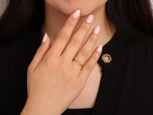 14K Solid Gold Paperclip Ring, Lightweight Minimalist Linked Ring, Elegant Real Gold Band for Women, Stackable Jewelry