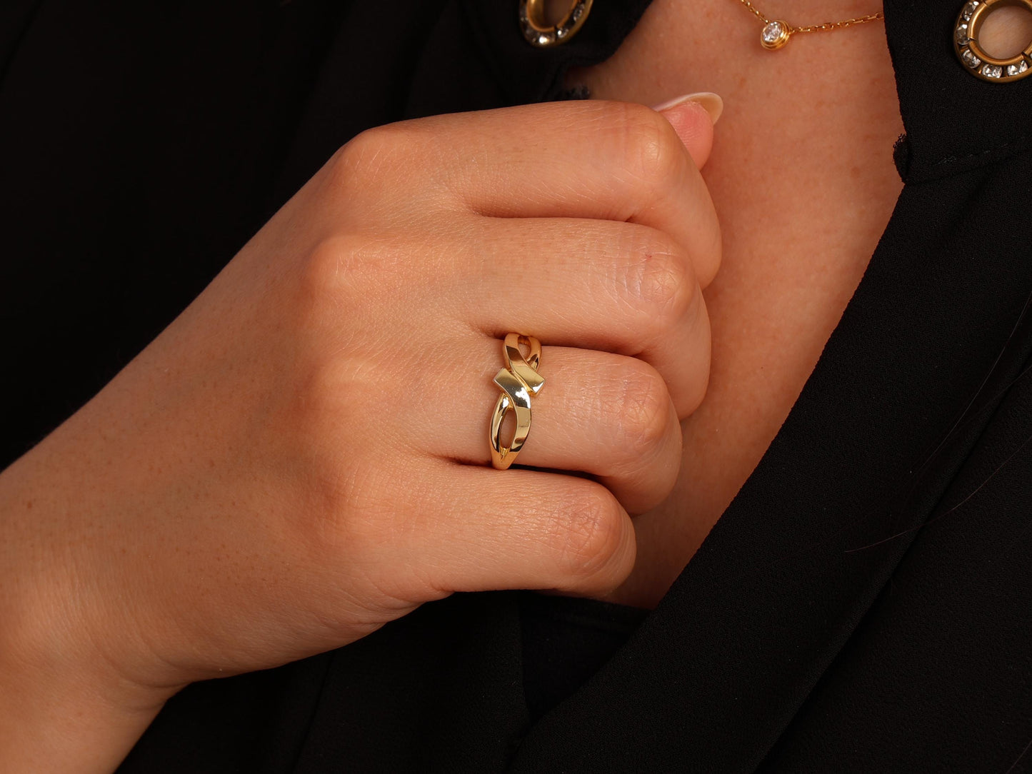 Elegant 14K Gold Infinity Ring for Women, Symbolic Promise Ring, Dainty Everyday Jewelry, Meaningful Gift for Her, Real Gold Stackable Band