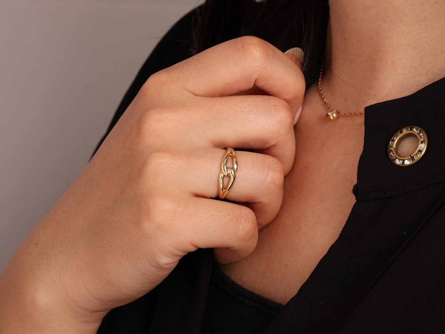 Dainty Linked Design 14K Real Gold Ring, Lightweight and Stylish Modern Gold Band for Daily Wear, Elegant 14K Gold Linked Ring for Women