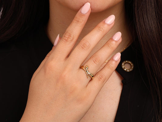 Minimal 14K Gold Bow Ring – Delicate Ribbon Style, Stylish and Elegant Jewelry for Women, Perfect Gift, Everyday Gold Ring Design